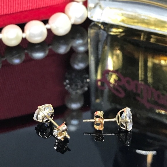 14k solid gold lab created 1ct diamond earrings - Picture 2 of 8